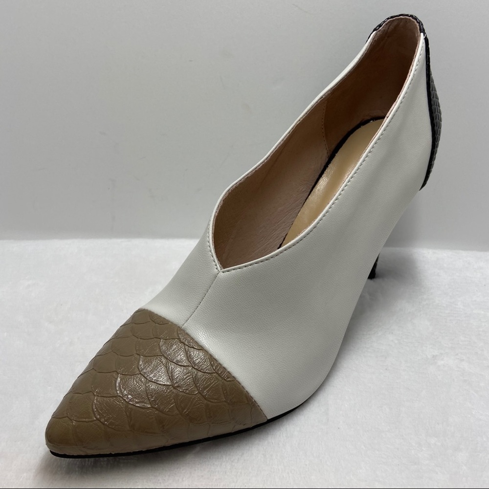 Pointed Toe V Cut Black Python Stiletto Heel Pumps - image 4